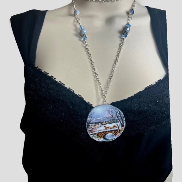 1989 Avon Dashing Through The Snow Broken China Necklace W Multifaceted Crystals - Picture 5 of 17